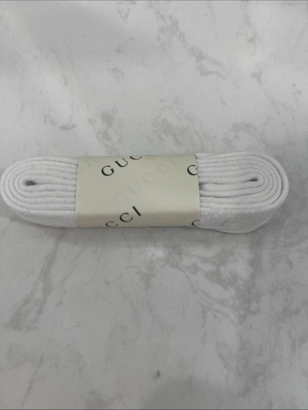 Gucci White Cotton Shoelaces with Branded Sleeve